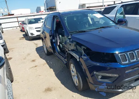 2021 Jeep Compass Latitude 4X4 z USA, uszkodzony, nr VIN 3C4NJDBB8MT584150